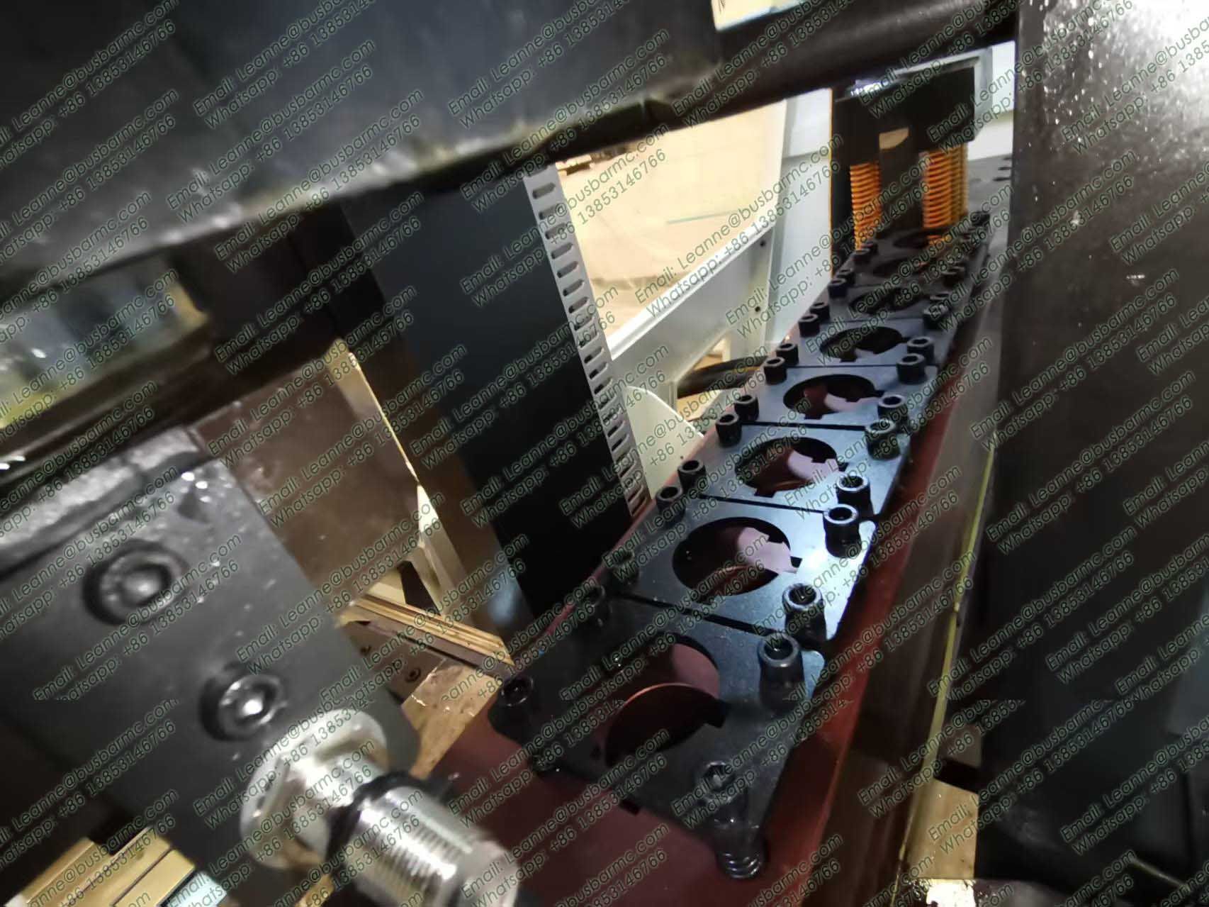 stazioni di punzonatura busbar