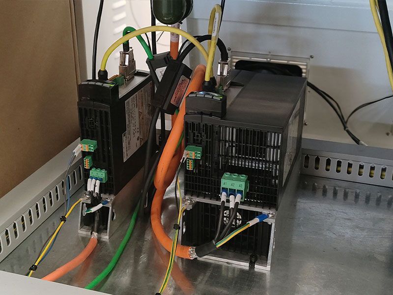 sistema piegatura cnc busbar